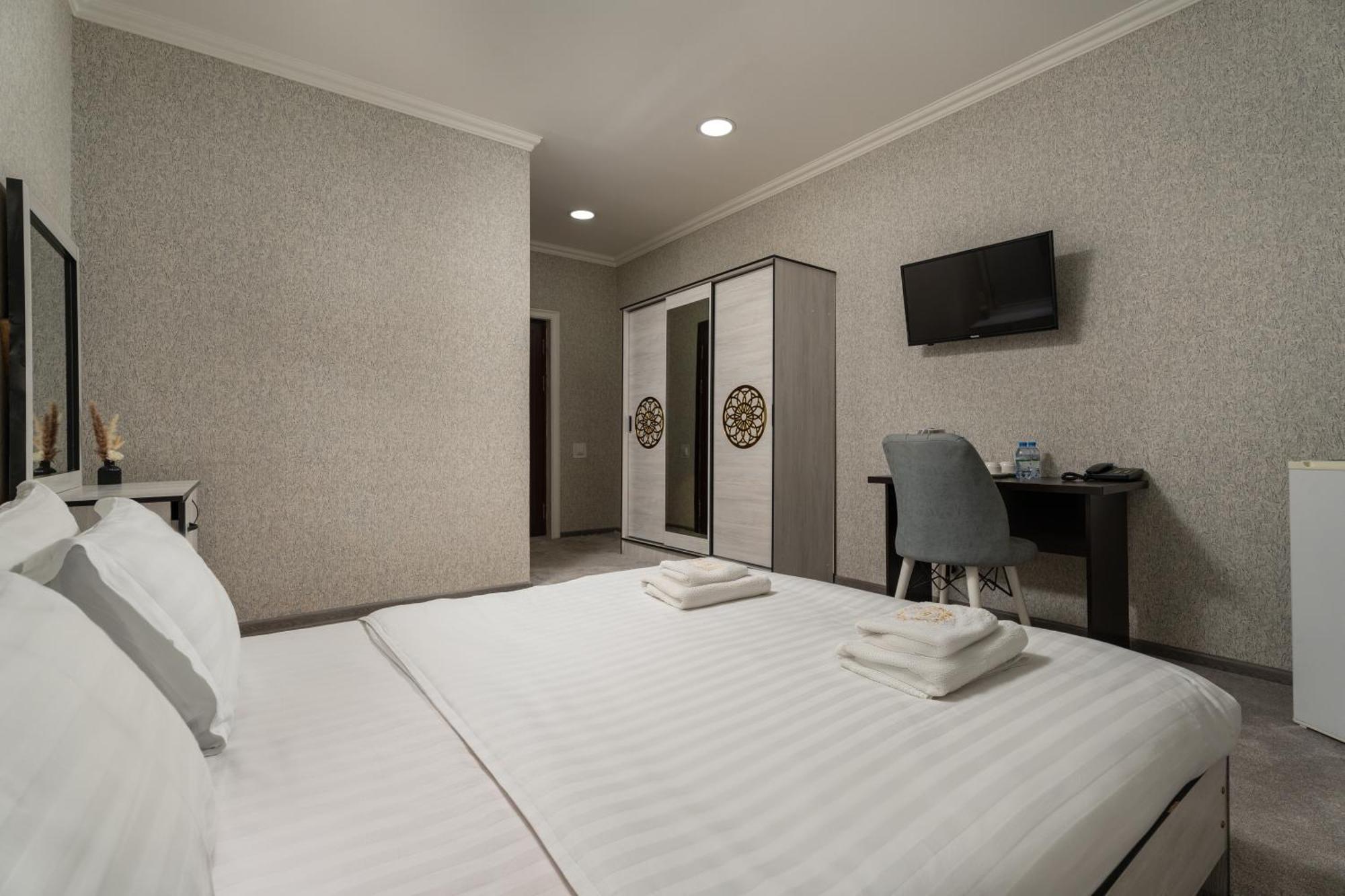 Sv Hotel Tashkent Exterior photo
